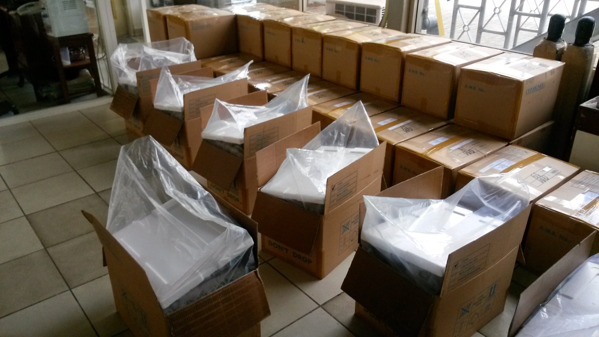 Indonesia Marine Fish & Corals Export Packing